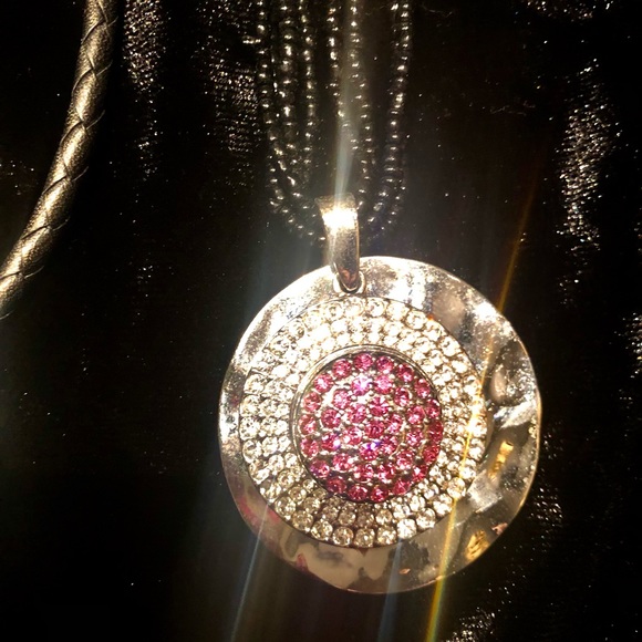 Several necklaces… price is per necklace!!!! - Picture 2 of 6